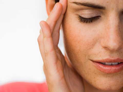 Woman having headache